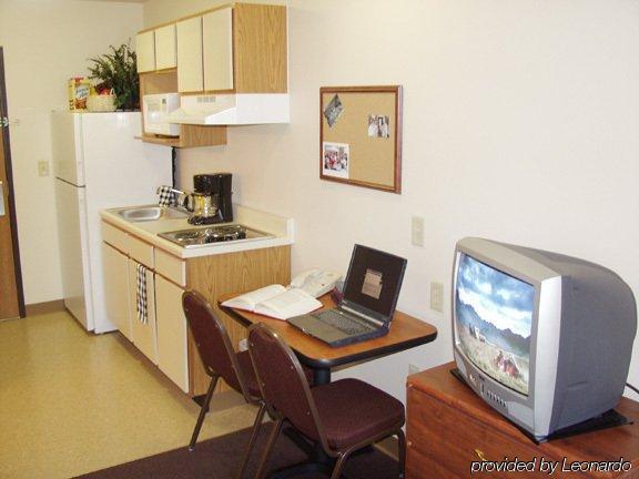 Woodspring Suites Форт Уэйн Номер фото