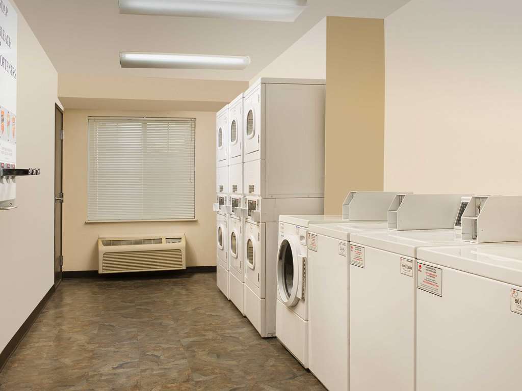 Woodspring Suites Форт Уэйн Удобства фото